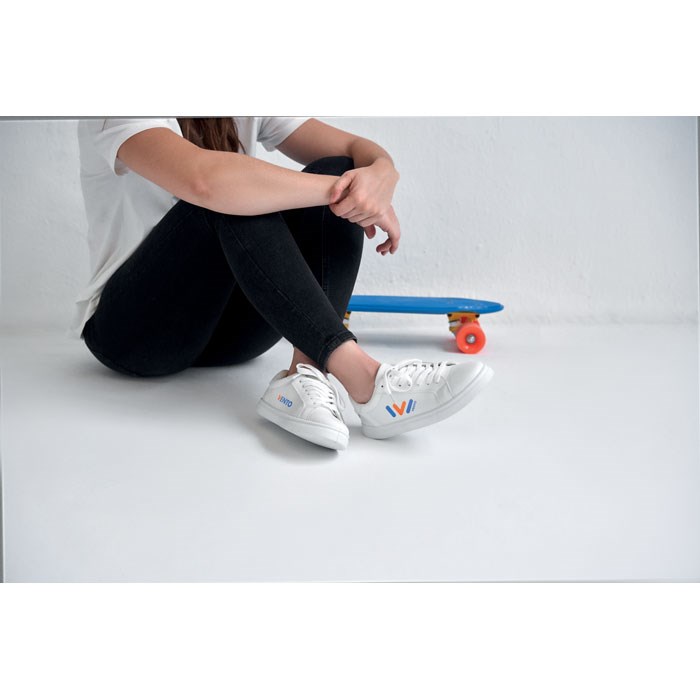 BLANCOS - Sneakers aus PU Gr. 39