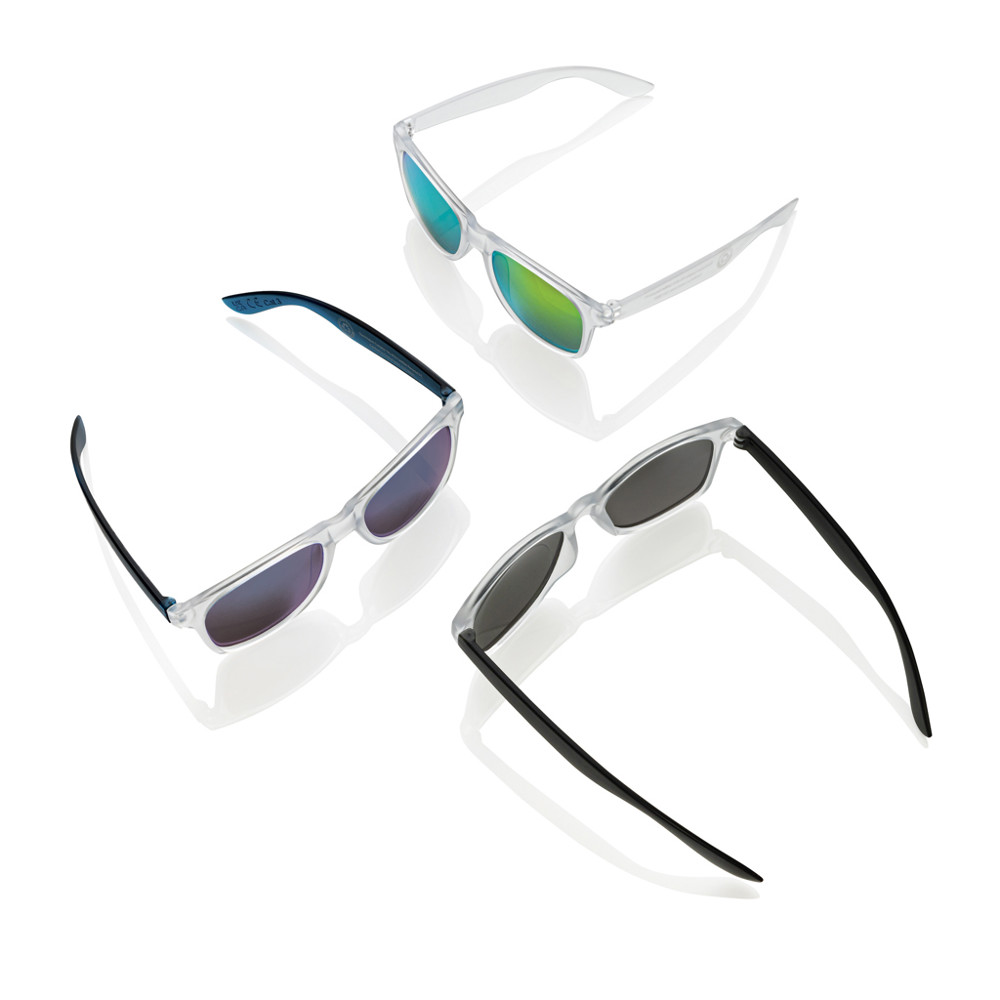 Gleam Sonnenbrille aus RCS rec. PC mit verspiegelten Gläsern