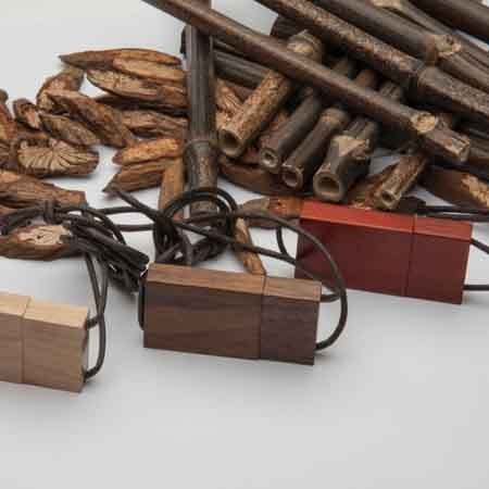 USB-Stick Free Nature 3.0-Walnut Brown-32 GB