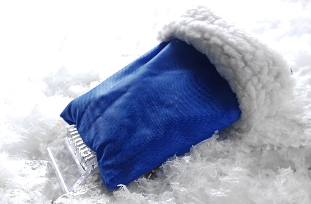 Eiskratzer Doris | Mit Handschuh