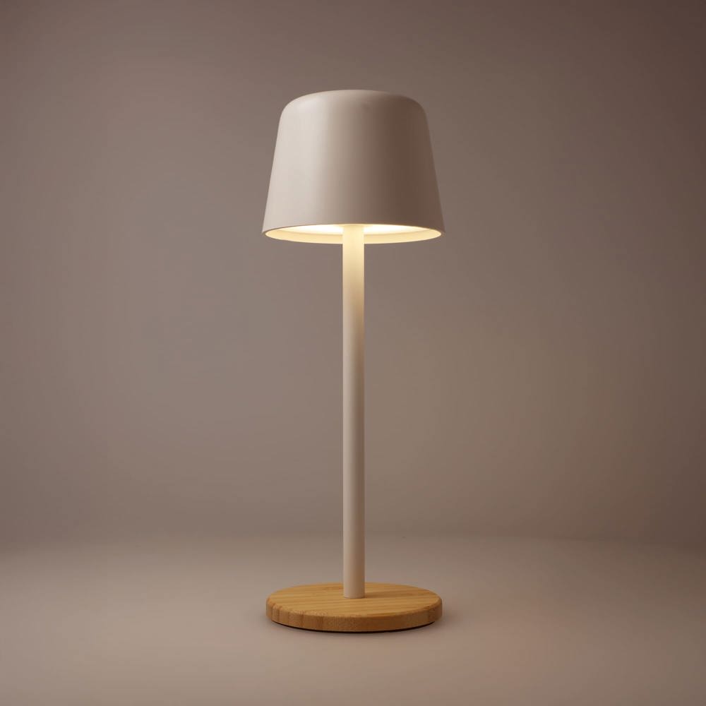 Solis Dimmbare Tischlampe mit Bambusfuß